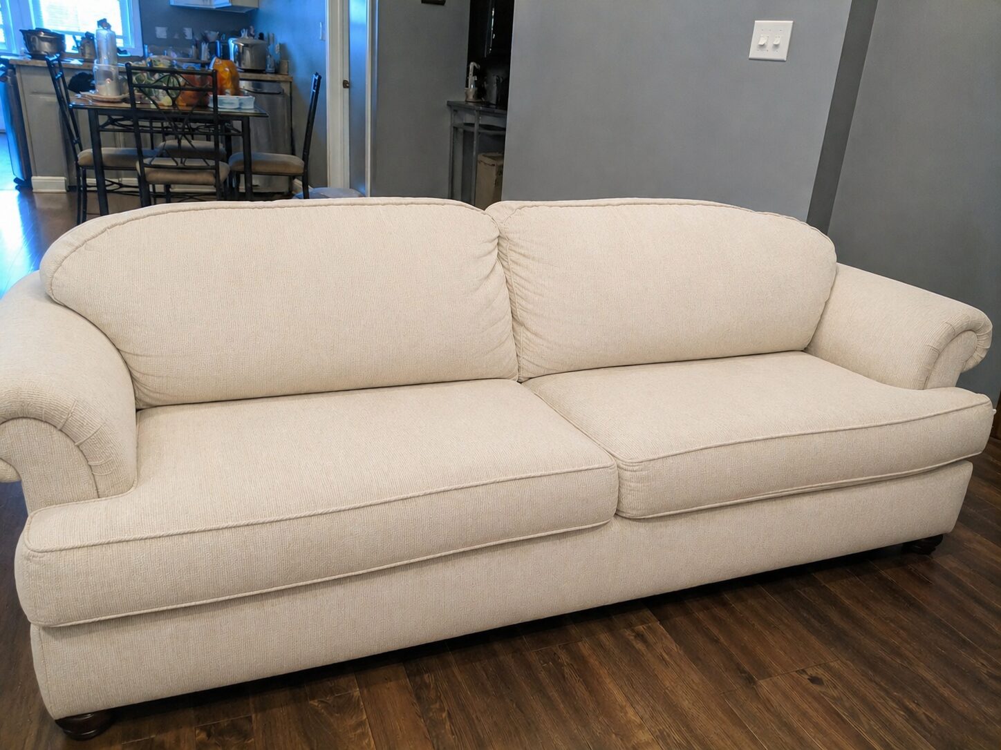 sofa cleaning washing services in lahore