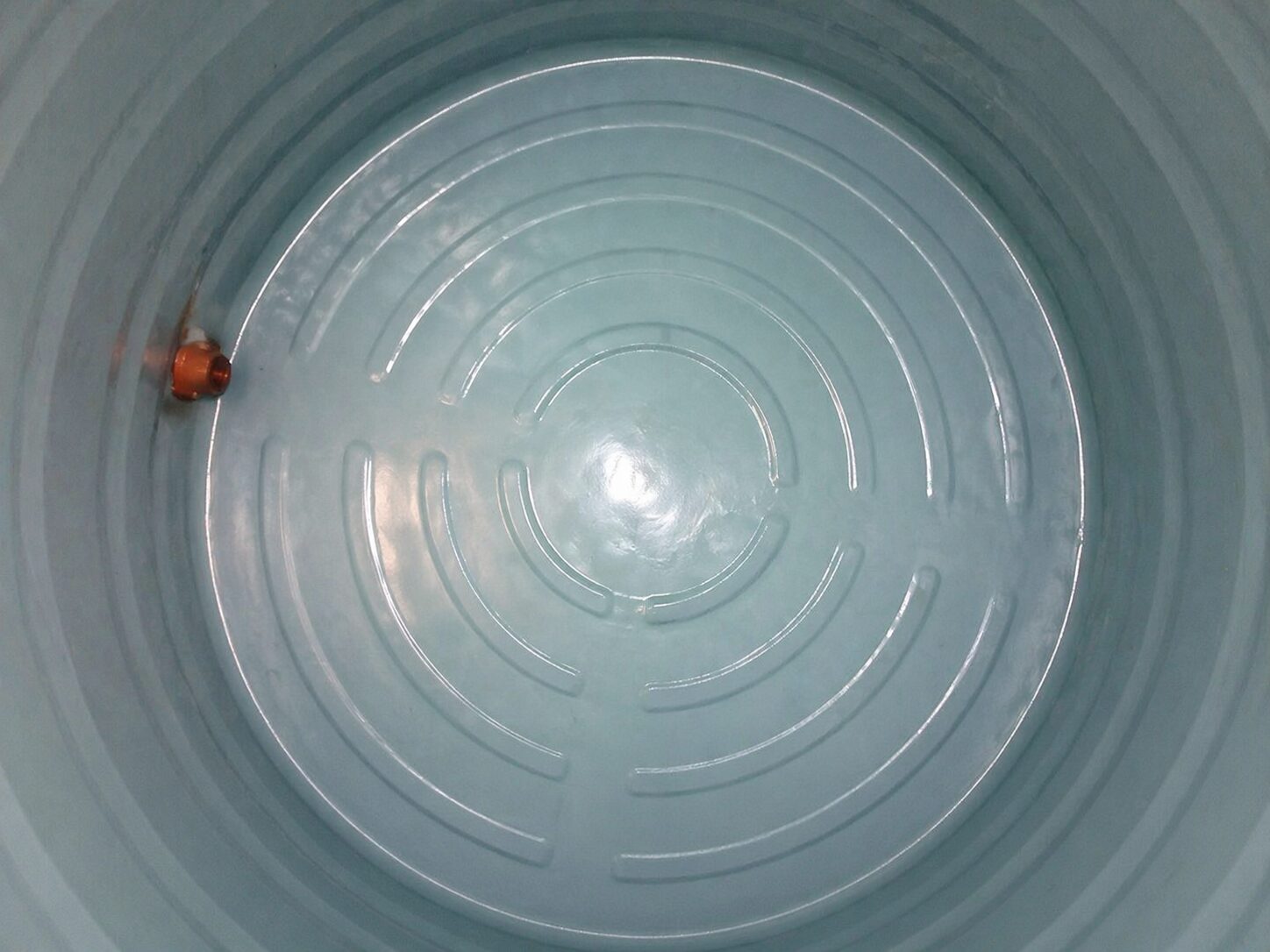 water tank cleaning services​